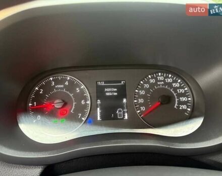 Белый Рено Мастер, объемом двигателя 2.3 л и пробегом 342 тыс. км за 29999 $, фото 48 на Automoto.ua