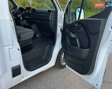 Белый Рено Мастер, объемом двигателя 2.3 л и пробегом 312 тыс. км за 22500 $, фото 45 на Automoto.ua