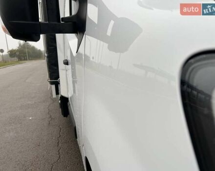 Белый Рено Мастер, объемом двигателя 2.3 л и пробегом 248 тыс. км за 21500 $, фото 53 на Automoto.ua