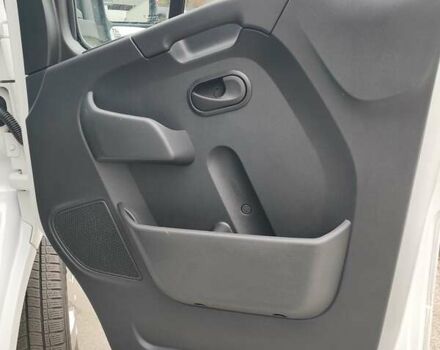 Белый Рено Мастер, объемом двигателя 2.3 л и пробегом 306 тыс. км за 19999 $, фото 45 на Automoto.ua