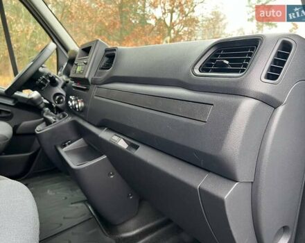 Білий Рено Мастєр, об'ємом двигуна 2.3 л та пробігом 347 тис. км за 20500 $, фото 75 на Automoto.ua