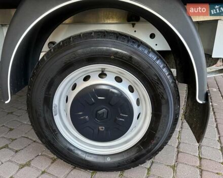 Белый Рено Мастер, объемом двигателя 2.3 л и пробегом 244 тыс. км за 18200 $, фото 32 на Automoto.ua