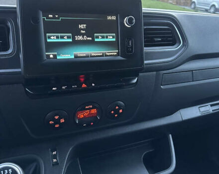 Белый Рено Мастер, объемом двигателя 2.3 л и пробегом 418 тыс. км за 20600 $, фото 18 на Automoto.ua