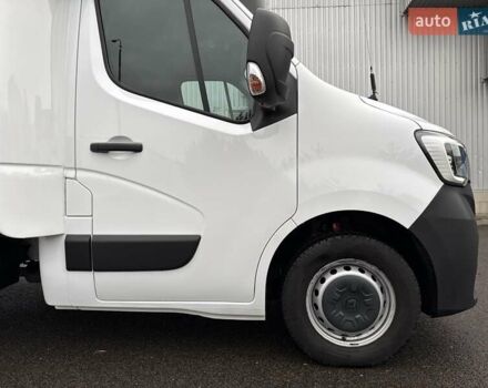 Белый Рено Мастер, объемом двигателя 2.3 л и пробегом 290 тыс. км за 19950 $, фото 40 на Automoto.ua