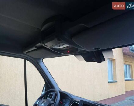 Белый Рено Мастер, объемом двигателя 2.3 л и пробегом 342 тыс. км за 29999 $, фото 33 на Automoto.ua