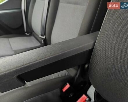 Белый Рено Мастер, объемом двигателя 2.3 л и пробегом 263 тыс. км за 19999 $, фото 27 на Automoto.ua