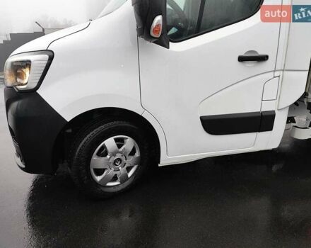 Белый Рено Мастер, объемом двигателя 2.3 л и пробегом 283 тыс. км за 19999 $, фото 8 на Automoto.ua