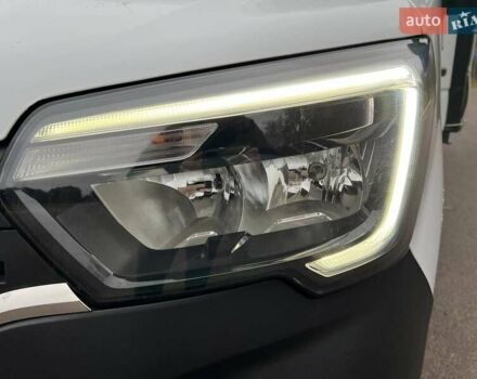 Білий Рено Мастєр, об'ємом двигуна 2.3 л та пробігом 347 тис. км за 20500 $, фото 59 на Automoto.ua