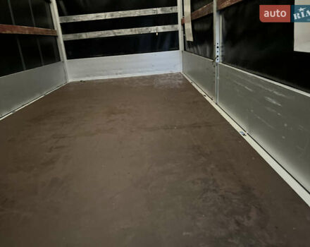 Белый Рено Мастер, объемом двигателя 2.3 л и пробегом 170 тыс. км за 19999 $, фото 9 на Automoto.ua