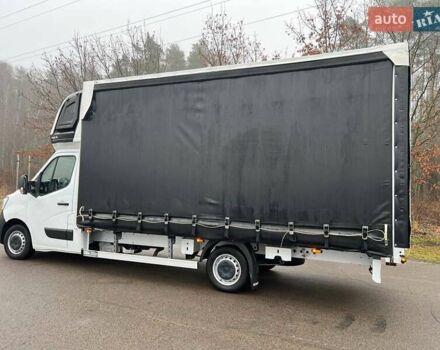 Белый Рено Мастер, объемом двигателя 2.3 л и пробегом 248 тыс. км за 21500 $, фото 1 на Automoto.ua