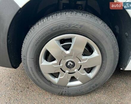 Белый Рено Мастер, объемом двигателя 2.3 л и пробегом 308 тыс. км за 20750 $, фото 30 на Automoto.ua