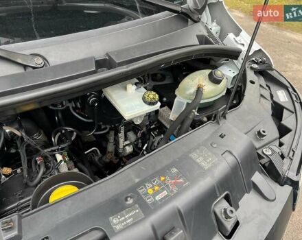 Білий Рено Мастєр, об'ємом двигуна 2.3 л та пробігом 347 тис. км за 20500 $, фото 88 на Automoto.ua