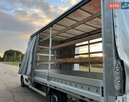 Белый Рено Мастер, объемом двигателя 2.3 л и пробегом 312 тыс. км за 22500 $, фото 68 на Automoto.ua