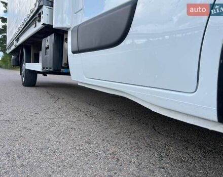 Белый Рено Мастер, объемом двигателя 2.3 л и пробегом 292 тыс. км за 20500 $, фото 44 на Automoto.ua