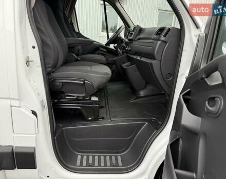 Білий Рено Мастєр, об'ємом двигуна 2.3 л та пробігом 330 тис. км за 19500 $, фото 65 на Automoto.ua