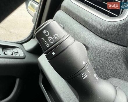 Білий Рено Мастєр, об'ємом двигуна 2.3 л та пробігом 347 тис. км за 20500 $, фото 81 на Automoto.ua