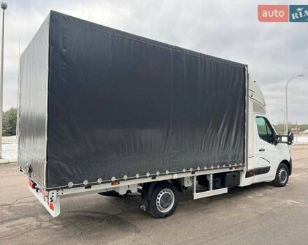 Белый Рено Мастер, объемом двигателя 2.3 л и пробегом 330 тыс. км за 21999 $, фото 18 на Automoto.ua