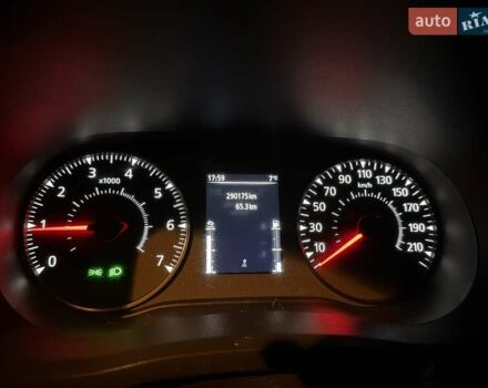 Белый Рено Мастер, объемом двигателя 2.3 л и пробегом 290 тыс. км за 19950 $, фото 68 на Automoto.ua