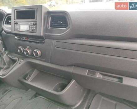 Білий Рено Мастєр, об'ємом двигуна 2.3 л та пробігом 286 тис. км за 19999 $, фото 19 на Automoto.ua