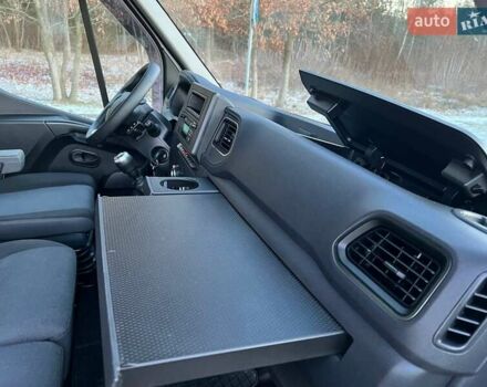 Білий Рено Мастєр, об'ємом двигуна 2.3 л та пробігом 291 тис. км за 21700 $, фото 51 на Automoto.ua