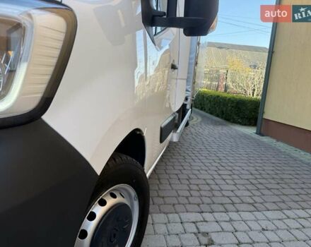 Белый Рено Мастер, объемом двигателя 2.3 л и пробегом 244 тыс. км за 18200 $, фото 42 на Automoto.ua