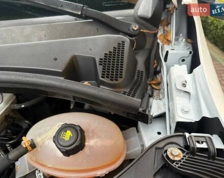 Белый Рено Мастер, объемом двигателя 2.3 л и пробегом 342 тыс. км за 29999 $, фото 34 на Automoto.ua