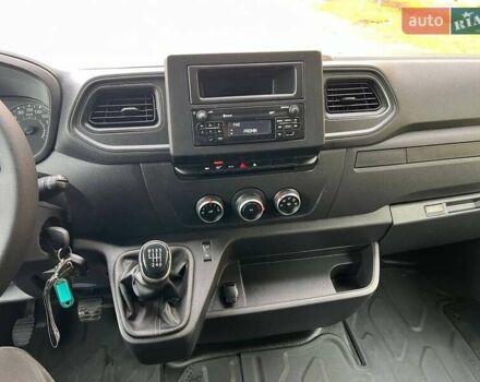 Белый Рено Мастер, объемом двигателя 2.3 л и пробегом 308 тыс. км за 20750 $, фото 70 на Automoto.ua