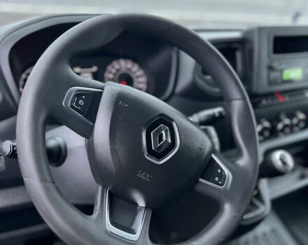 Белый Рено Мастер, объемом двигателя 2.3 л и пробегом 170 тыс. км за 19999 $, фото 18 на Automoto.ua