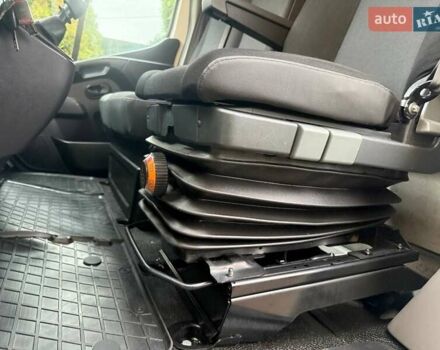 Белый Рено Мастер, объемом двигателя 2.3 л и пробегом 342 тыс. км за 29999 $, фото 51 на Automoto.ua