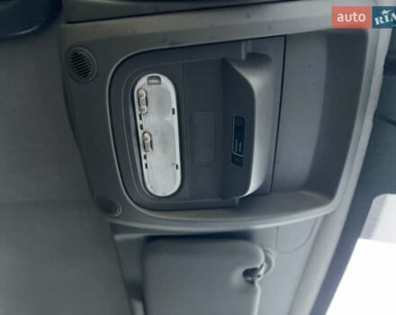 Белый Рено Мастер, объемом двигателя 2.3 л и пробегом 170 тыс. км за 19999 $, фото 28 на Automoto.ua