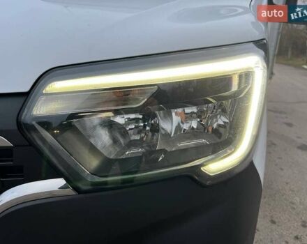 Белый Рено Мастер, объемом двигателя 2.3 л и пробегом 320 тыс. км за 20500 $, фото 78 на Automoto.ua