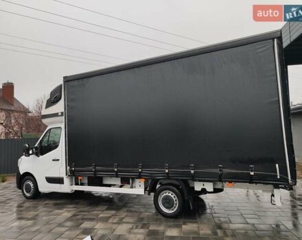 Белый Рено Мастер, объемом двигателя 2.3 л и пробегом 263 тыс. км за 19999 $, фото 12 на Automoto.ua