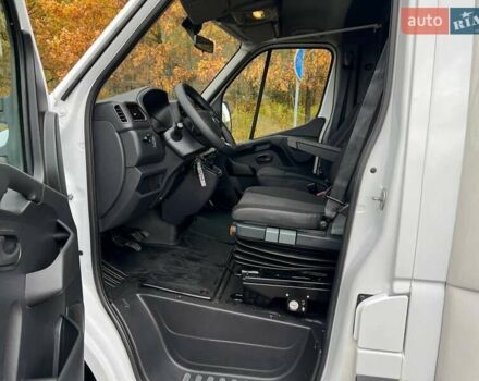 Белый Рено Мастер, объемом двигателя 2.3 л и пробегом 308 тыс. км за 20750 $, фото 67 на Automoto.ua