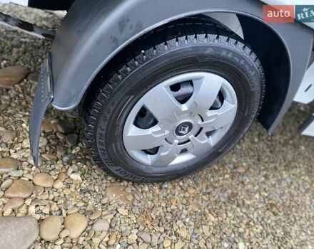 Білий Рено Мастєр, об'ємом двигуна 2.3 л та пробігом 261 тис. км за 18330 $, фото 19 на Automoto.ua