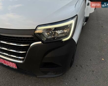 Белый Рено Мастер, объемом двигателя 2.3 л и пробегом 281 тыс. км за 21500 $, фото 39 на Automoto.ua
