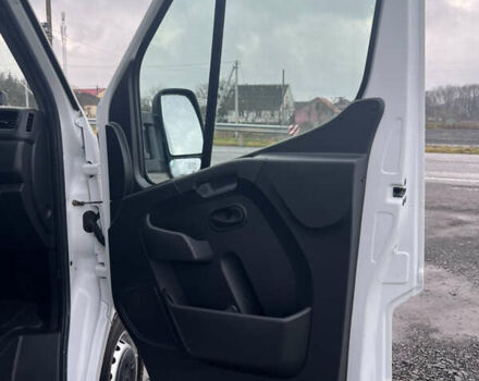 Белый Рено Мастер, объемом двигателя 2.3 л и пробегом 170 тыс. км за 19999 $, фото 40 на Automoto.ua