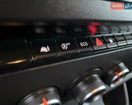 Білий Рено Мастєр, об'ємом двигуна 2.3 л та пробігом 261 тис. км за 18330 $, фото 35 на Automoto.ua