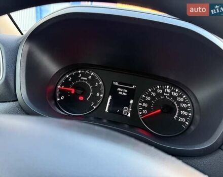 Белый Рено Мастер, объемом двигателя 2.3 л и пробегом 281 тыс. км за 21500 $, фото 77 на Automoto.ua