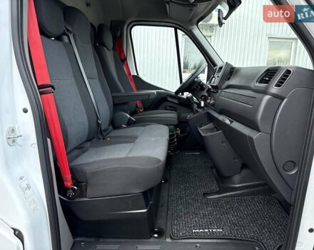 Білий Рено Мастєр, об'ємом двигуна 2.3 л та пробігом 305 тис. км за 21500 $, фото 65 на Automoto.ua