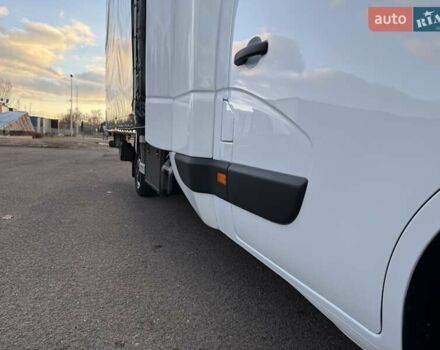 Белый Рено Мастер, объемом двигателя 2.3 л и пробегом 281 тыс. км за 21500 $, фото 14 на Automoto.ua