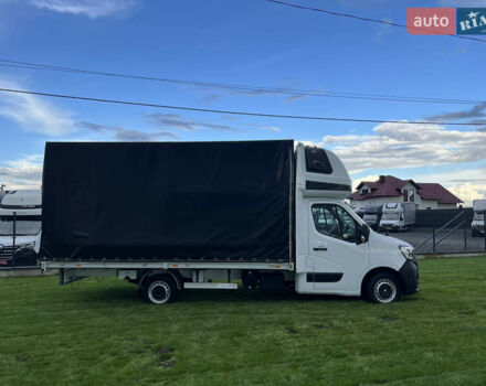 Белый Рено Мастер, объемом двигателя 2.3 л и пробегом 210 тыс. км за 22500 $, фото 2 на Automoto.ua