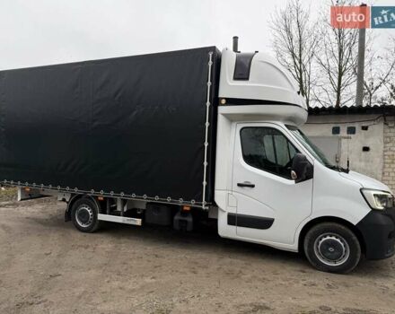 Белый Рено Мастер, объемом двигателя 2.3 л и пробегом 347 тыс. км за 20999 $, фото 2 на Automoto.ua