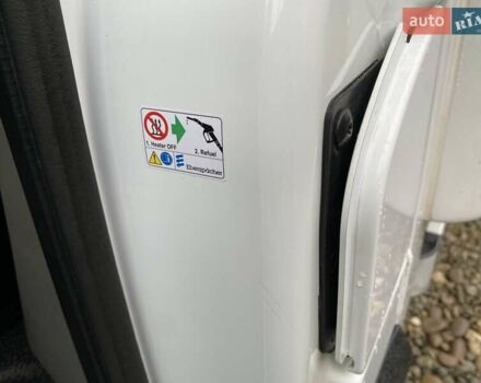 Белый Рено Мастер, объемом двигателя 2.3 л и пробегом 265 тыс. км за 18300 $, фото 59 на Automoto.ua