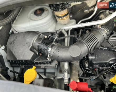 Білий Рено Мастєр, об'ємом двигуна 2.3 л та пробігом 168 тис. км за 21500 $, фото 29 на Automoto.ua