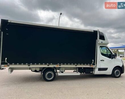 Белый Рено Мастер, объемом двигателя 2.3 л и пробегом 280 тыс. км за 21999 $, фото 19 на Automoto.ua