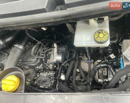 Белый Рено Мастер, объемом двигателя 2.3 л и пробегом 260 тыс. км за 19899 $, фото 37 на Automoto.ua