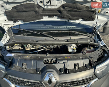 Белый Рено Мастер, объемом двигателя 2.3 л и пробегом 170 тыс. км за 19900 $, фото 36 на Automoto.ua