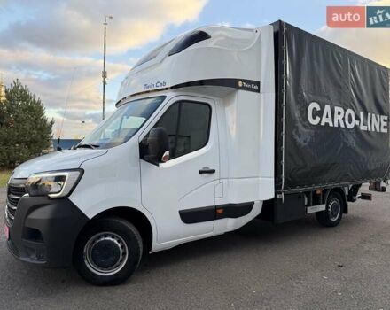 Белый Рено Мастер, объемом двигателя 2.3 л и пробегом 281 тыс. км за 21500 $, фото 1 на Automoto.ua