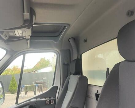 Белый Рено Мастер, объемом двигателя 2.3 л и пробегом 260 тыс. км за 19899 $, фото 19 на Automoto.ua