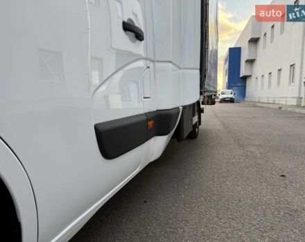 Белый Рено Мастер, объемом двигателя 2.3 л и пробегом 281 тыс. км за 21500 $, фото 6 на Automoto.ua